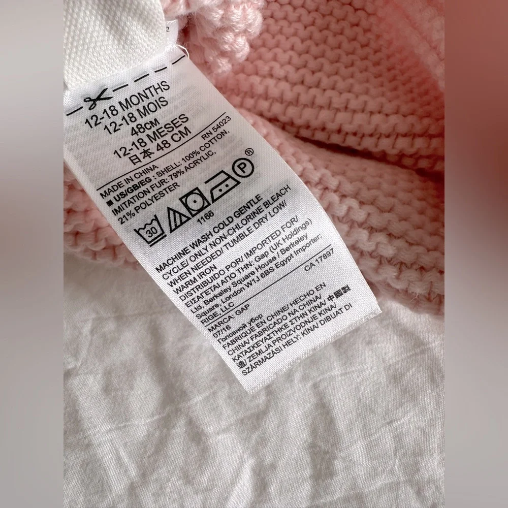 GAP baby pink